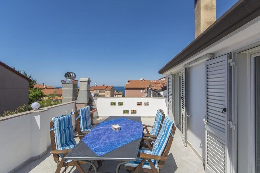 Apartment Bijelic Novigrad  Exterior photo